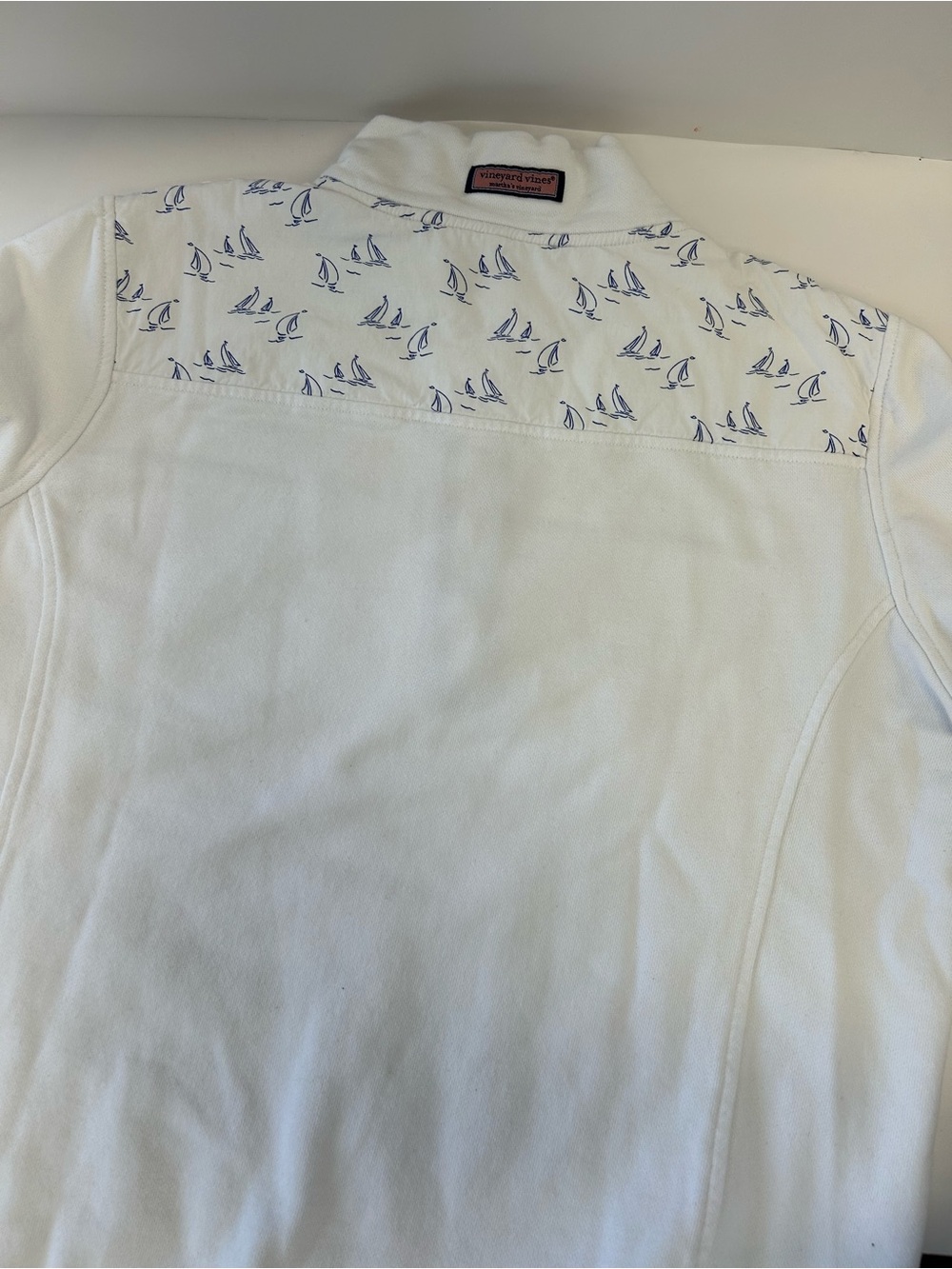 Vineyard Vines White Quarter‑Zip Sweater with Blue Trim year 2018 - Picture 3 of 6